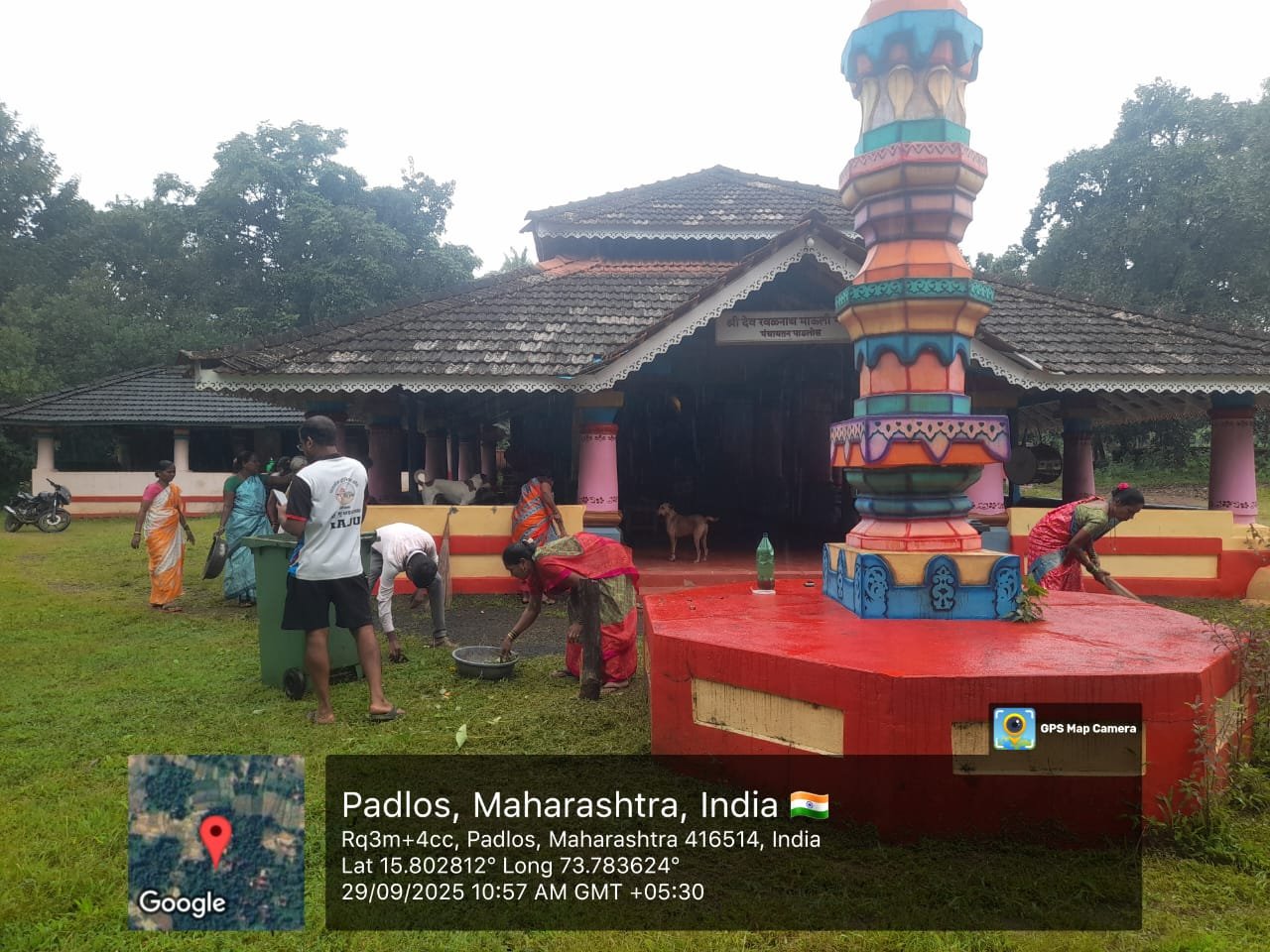 पाडलोस मंदिर परिसर स्वच्छता